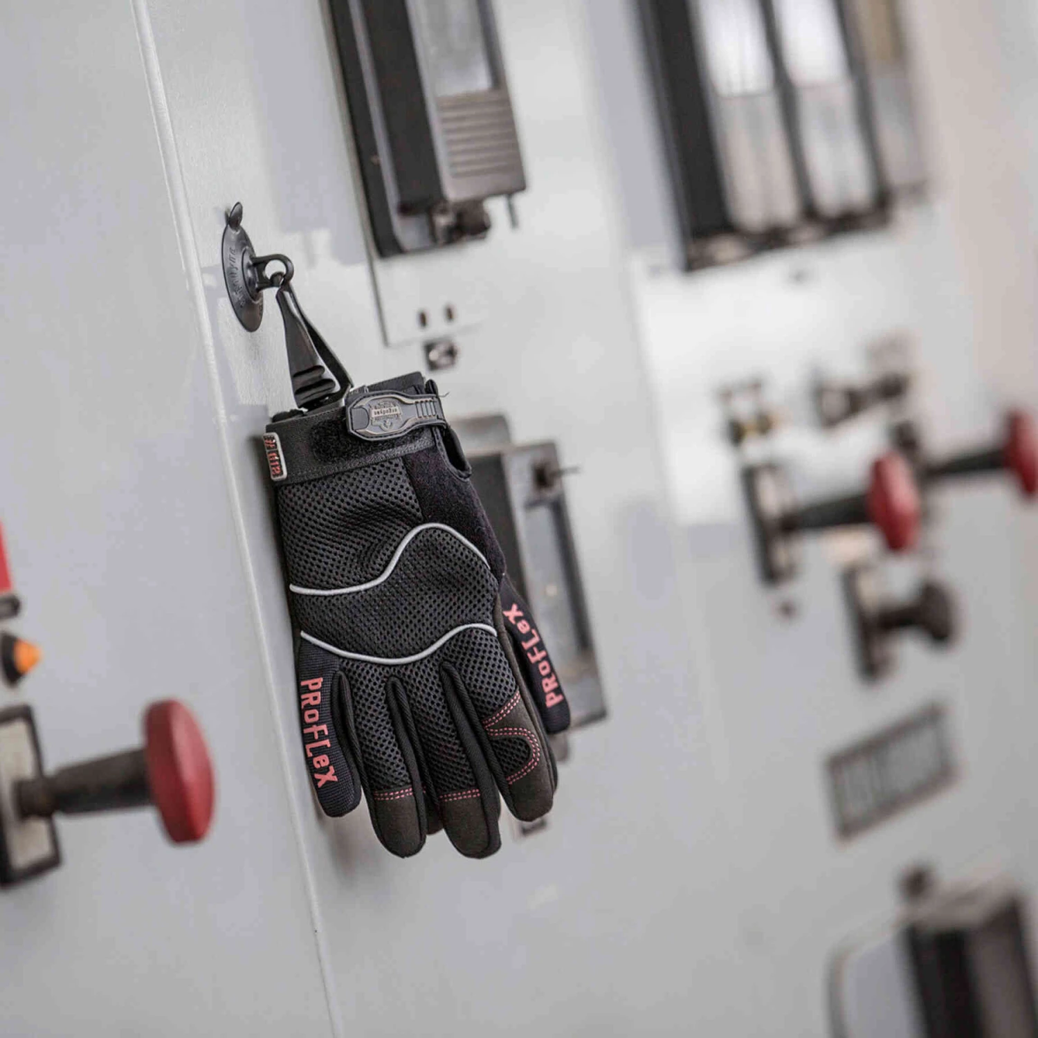 Squids® Grabber Anchor - Suction Cup Mount - Image 2